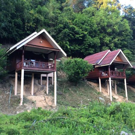 Namtok Bungalows Jaunoj-sziget Kültér fotó